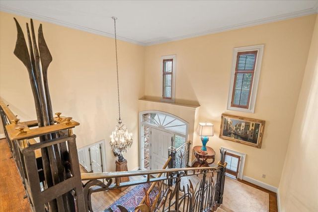 4386 W CHERRY PLACE DR, Memphis, TN 38117