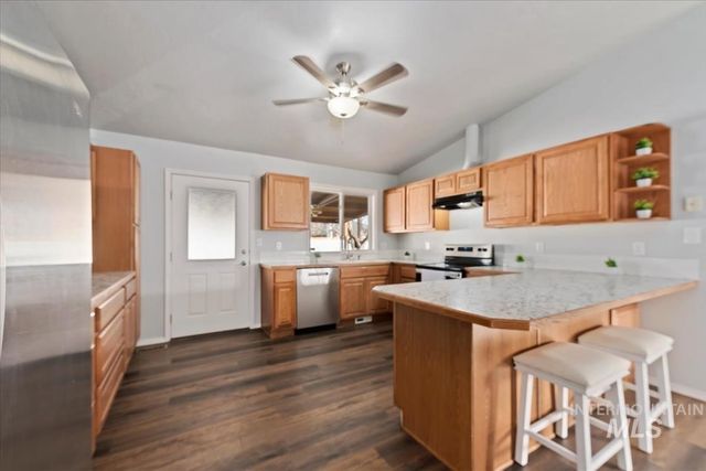 614 Astor Ave, Nampa, ID 83651