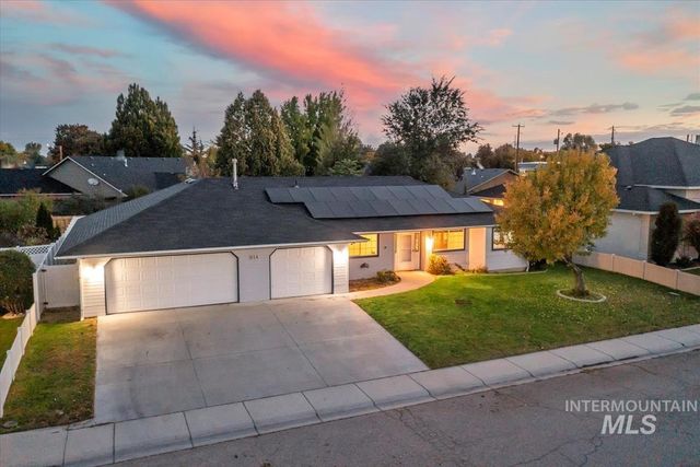 614 Astor Ave, Nampa, ID 83651