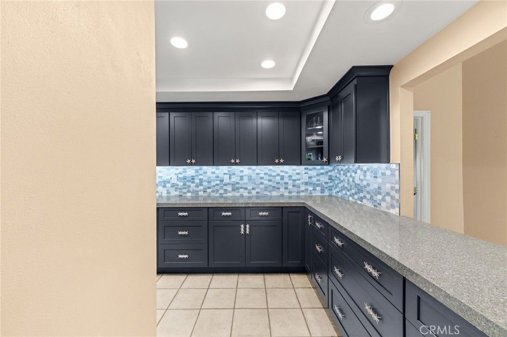 Image 10 of property listing at 714 N Lemon Hill Trail, Orange, CA 92869