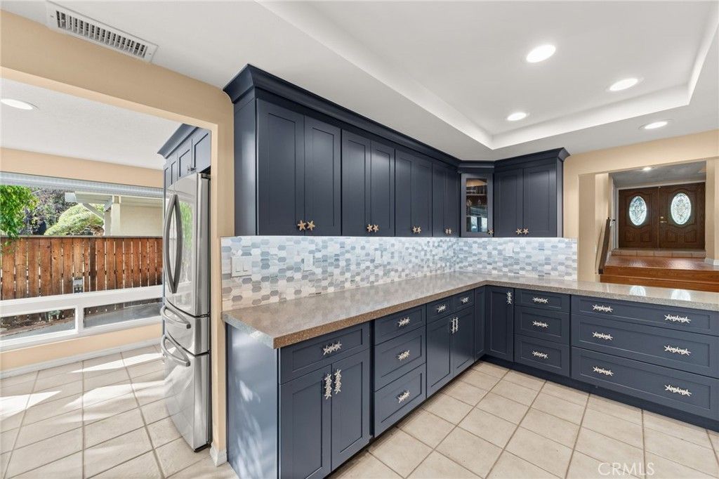 Image 13 of property listing at 714 N Lemon Hill Trail, Orange, CA 92869