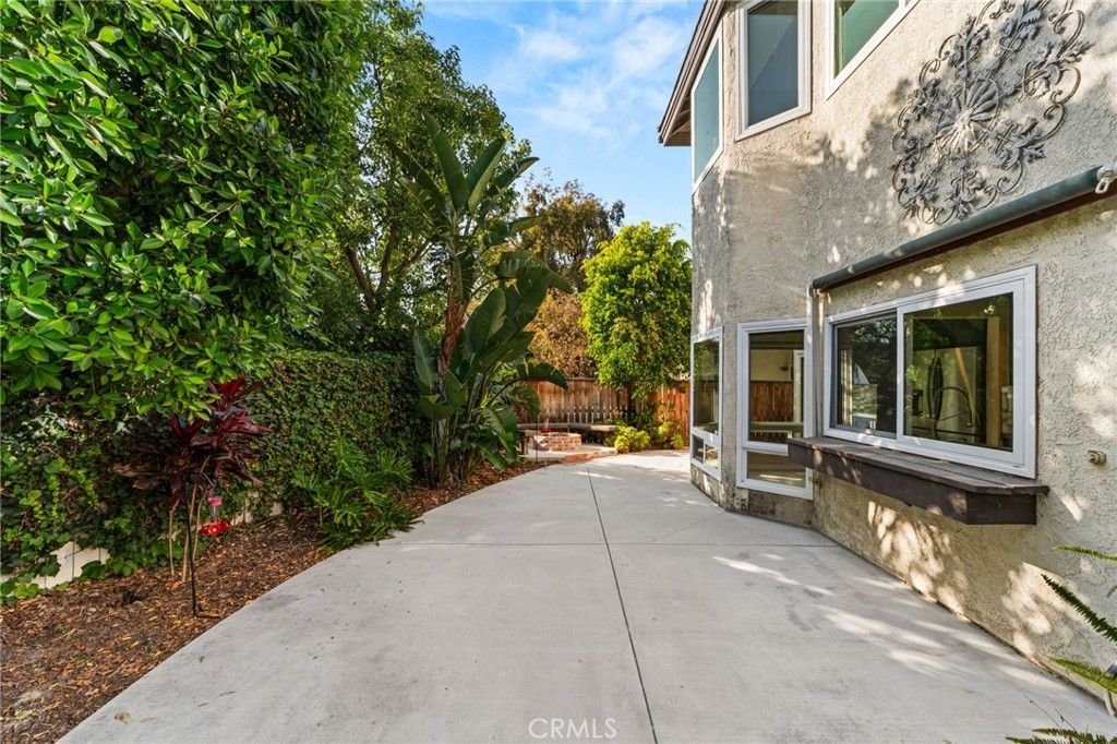 Image 45 of property listing at 714 N Lemon Hill Trail, Orange, CA 92869