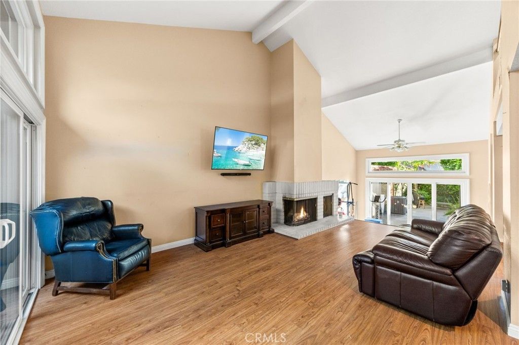 Image 8 of property listing at 714 N Lemon Hill Trail, Orange, CA 92869