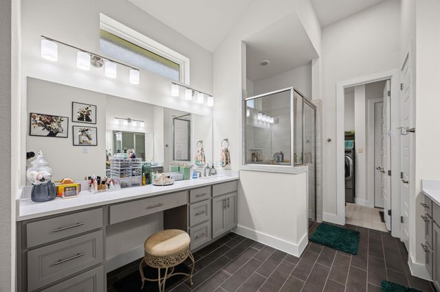 821 Faith DR, Liberty Hill, TX 78642