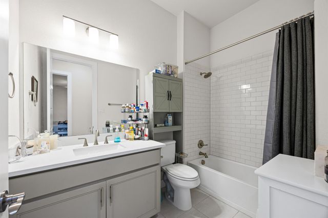 821 Faith DR, Liberty Hill, TX 78642