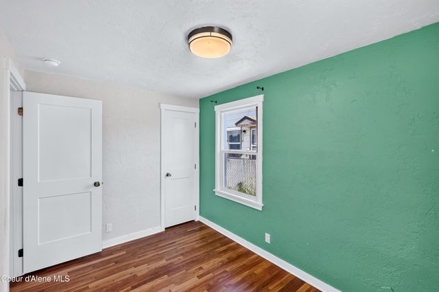 5104 N Elgin St, Spokane, WA 99205