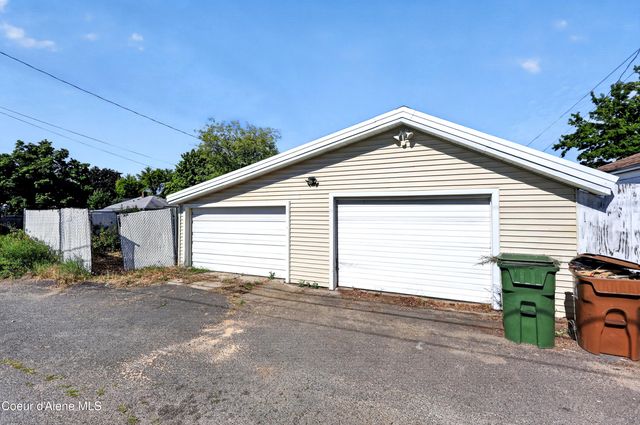 5104 N Elgin St, Spokane, WA 99205
