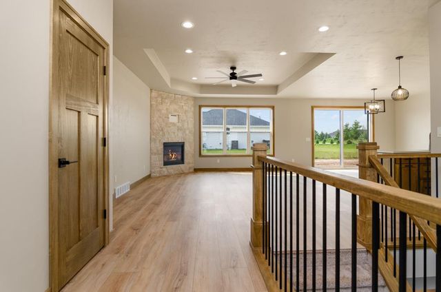 3065 STONE FENCE PLACE, Green Bay, WI 54311
