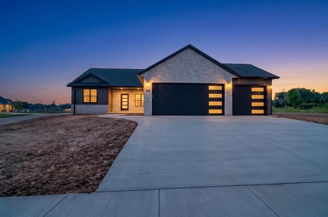 3065 STONE FENCE PLACE, Green Bay, WI 54311