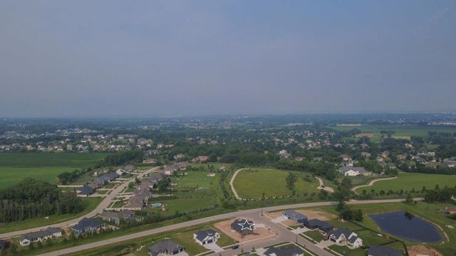 3065 STONE FENCE PLACE, Green Bay, WI 54311