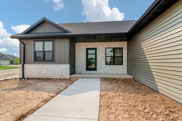 3065 STONE FENCE PLACE, Green Bay, WI 54311