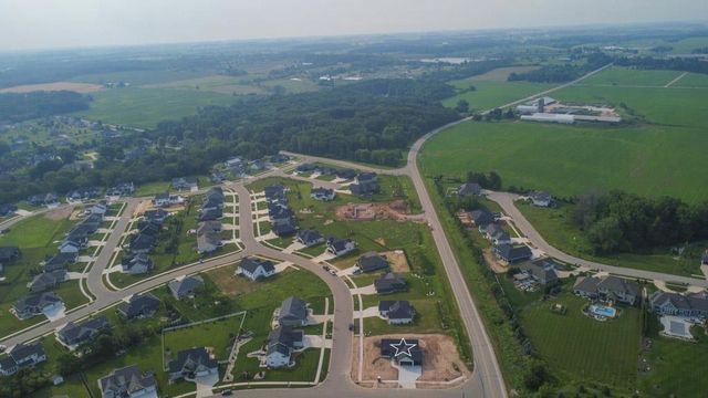 3065 STONE FENCE PLACE, Green Bay, WI 54311