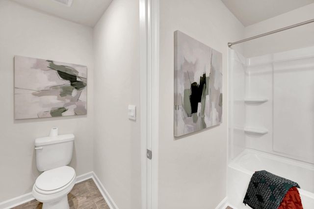 553 Fox Den Circle, Dalton, GA 30721