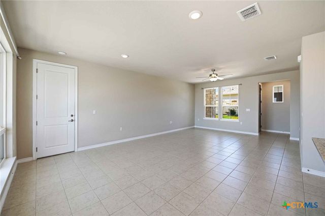116 Mulligan Drive 103, San Marcos, TX 78666