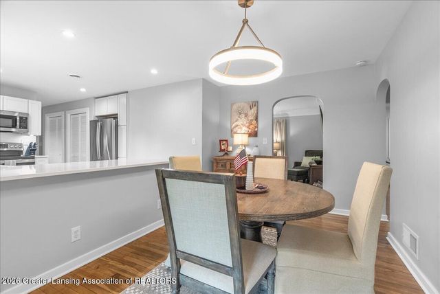 2176 Iroquois Road, Okemos, MI 48864