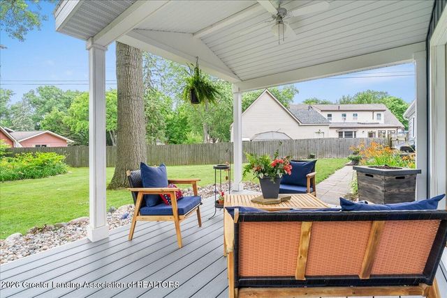 2176 Iroquois Road, Okemos, MI 48864