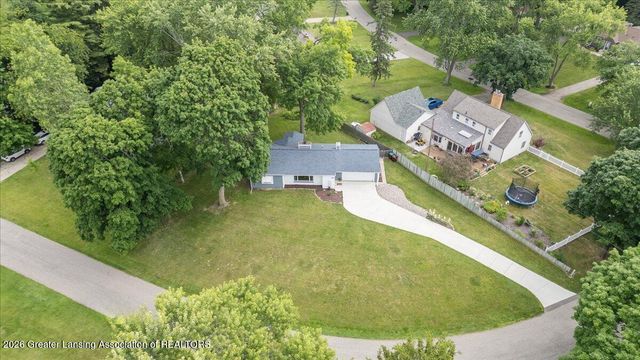 2176 Iroquois Road, Okemos, MI 48864