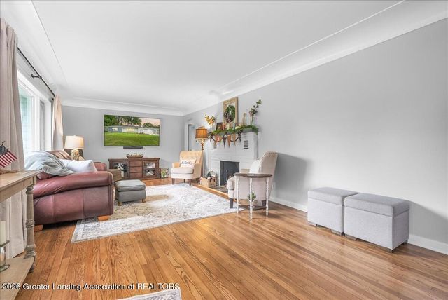 2176 Iroquois Road, Okemos, MI 48864