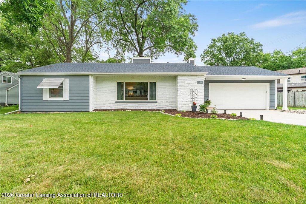 2176 Iroquois Road, Okemos, MI 48864
