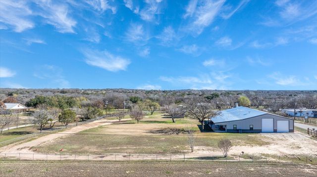 7703 Prairie Creek Lane, Tolar, TX 76476