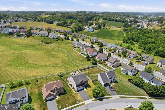 3504 HARDWOOD TER, Spring Grove, PA 17362