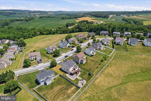 3504 HARDWOOD TER, Spring Grove, PA 17362