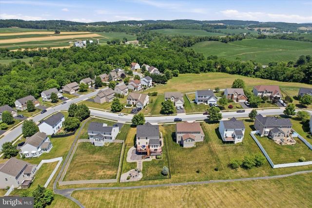 3504 HARDWOOD TER, Spring Grove, PA 17362