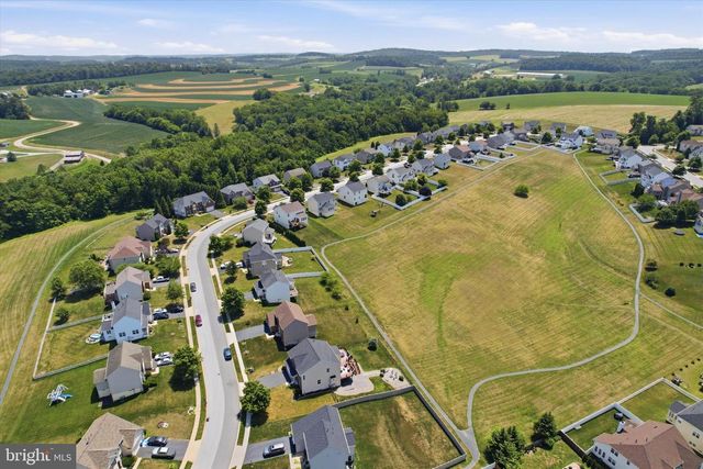 3504 HARDWOOD TER, Spring Grove, PA 17362