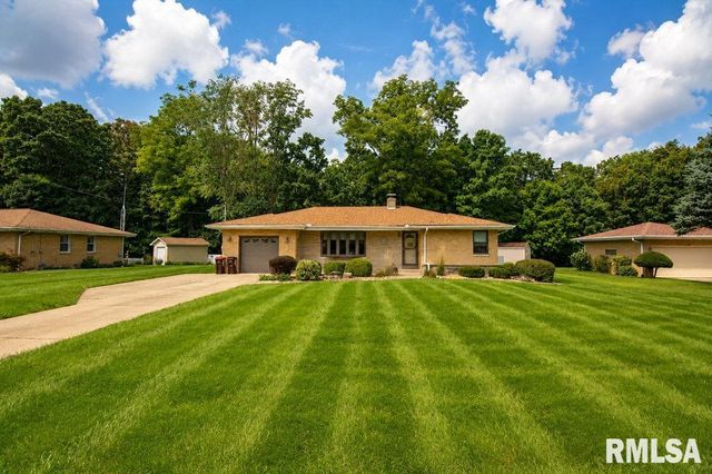 209 SYCAMORE Avenue, Morton, IL 61550