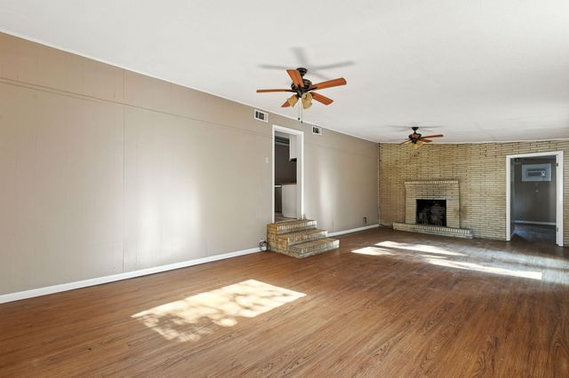 111 Oliver Ave., Hattiesburg, MS 39401