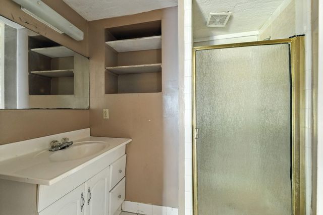 111 Oliver Ave., Hattiesburg, MS 39401