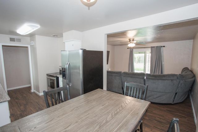 5625 E Tarpey Drive, Fresno, CA 93727