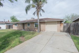 5625 E Tarpey Drive, Fresno, CA 93727