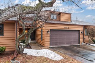 933 E WINDFIELD PLACE #B, Appleton, WI 54911