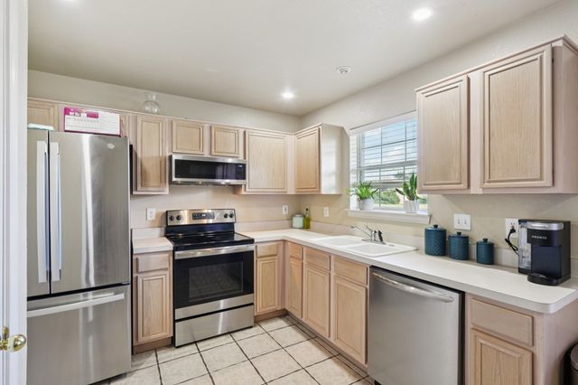 110 Apache Trail, Alvarado, TX 76009
