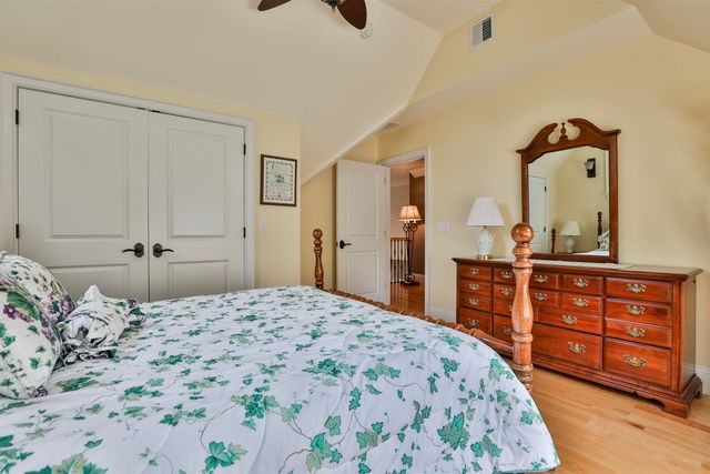 456 North Adams Street, Manchester, NH 03104