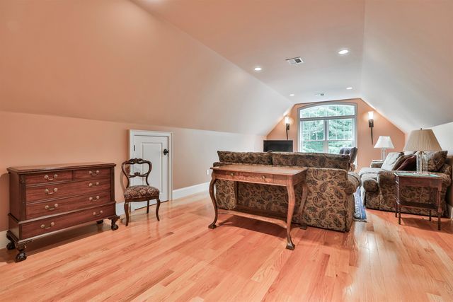 456 North Adams Street, Manchester, NH 03104