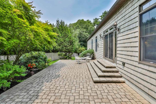 456 North Adams Street, Manchester, NH 03104