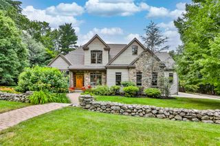 456 North Adams Street, Manchester, NH 03104