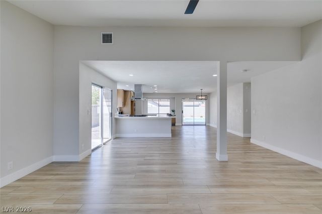 3152 Laurel Avenue, Henderson, NV 89014