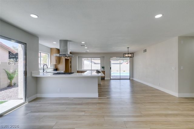 3152 Laurel Avenue, Henderson, NV 89014