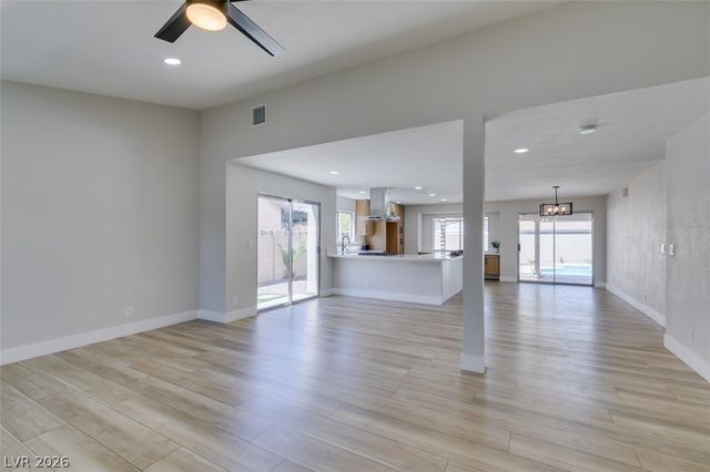 3152 Laurel Avenue, Henderson, NV 89014