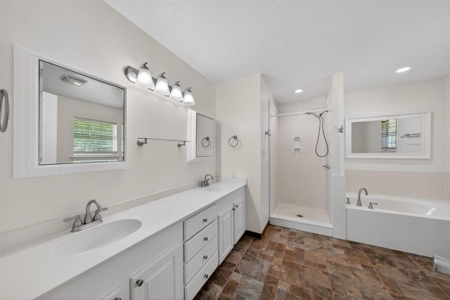 365 County Road 4013, Dayton, TX 77535