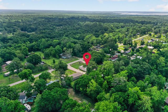 365 County Road 4013, Dayton, TX 77535