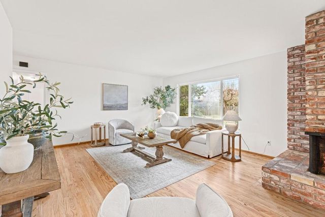 751 W 6th Street, Gilroy, CA 95020