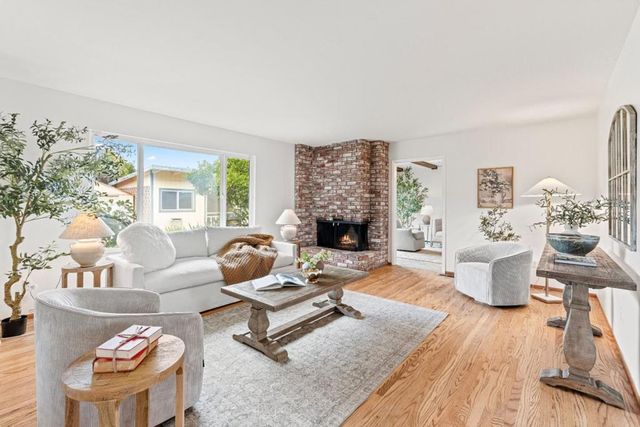 751 W 6th Street, Gilroy, CA 95020