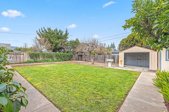 751 W 6th Street, Gilroy, CA 95020