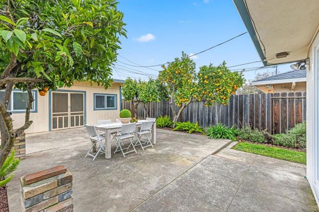 751 W 6th Street, Gilroy, CA 95020