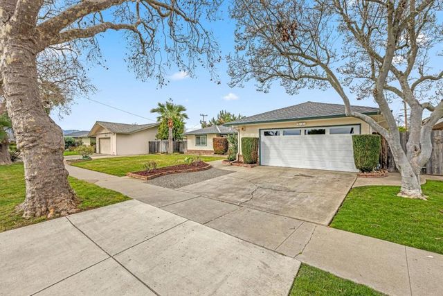 751 W 6th Street, Gilroy, CA 95020