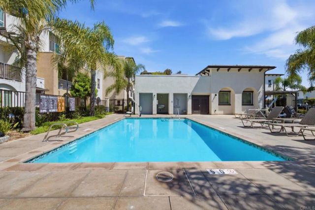 2117 Solara Lane, Vista, CA 92081